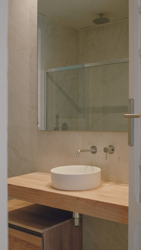 mueble de baño volado